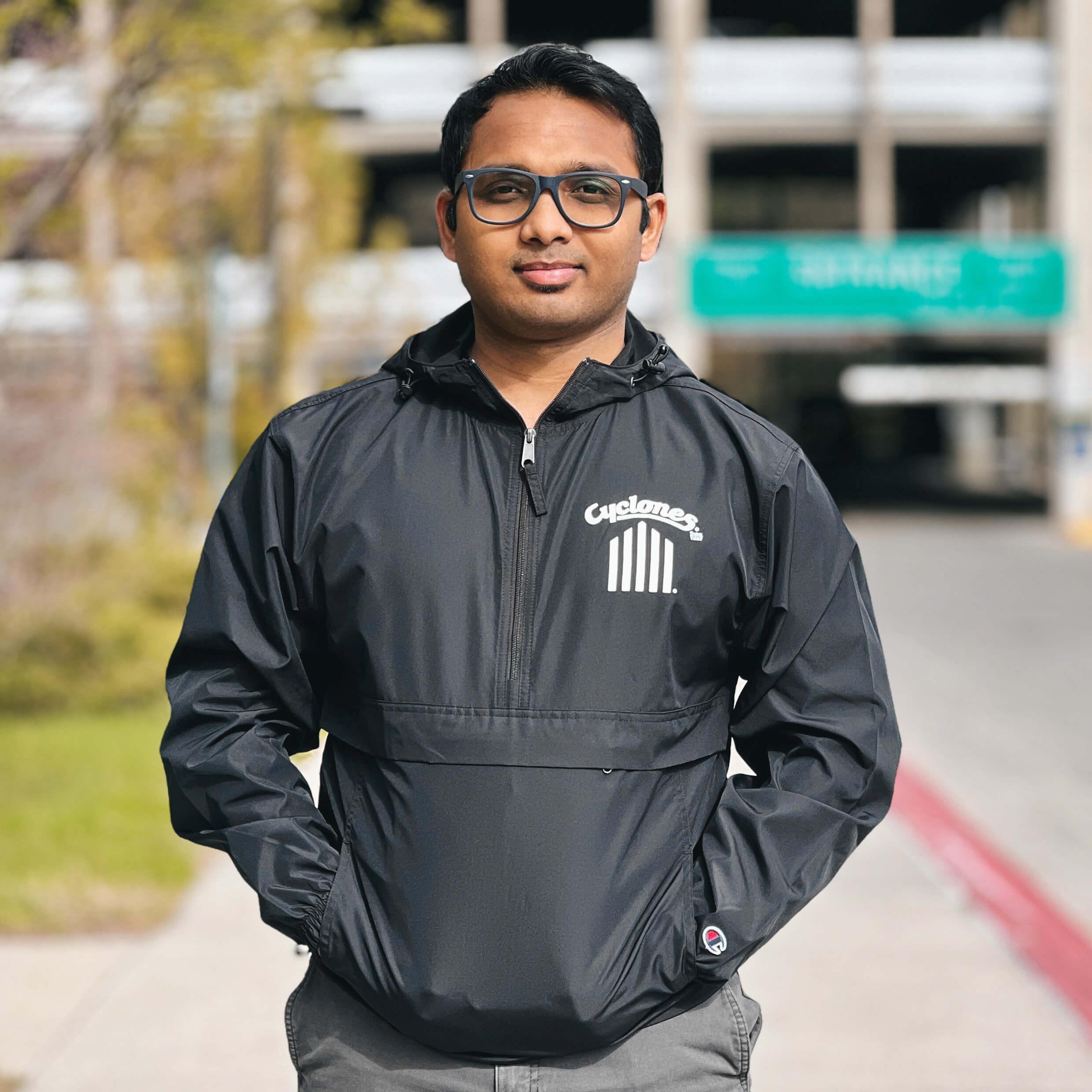 Champion® Spirit Punching Cy Navy Packable Jacket | ISU Book